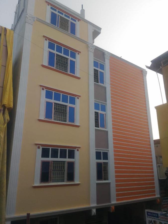 Grk Residency Hotel Guduvancheri Exterior photo
